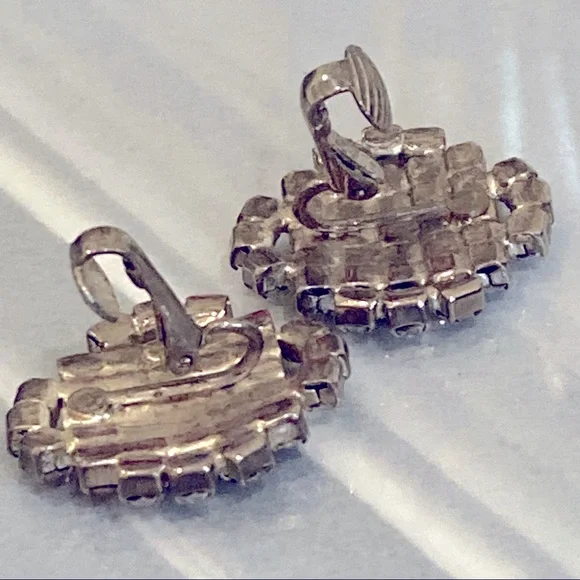 Vintage Clip-On Rhinestone Earrings - Picture 5 of 7